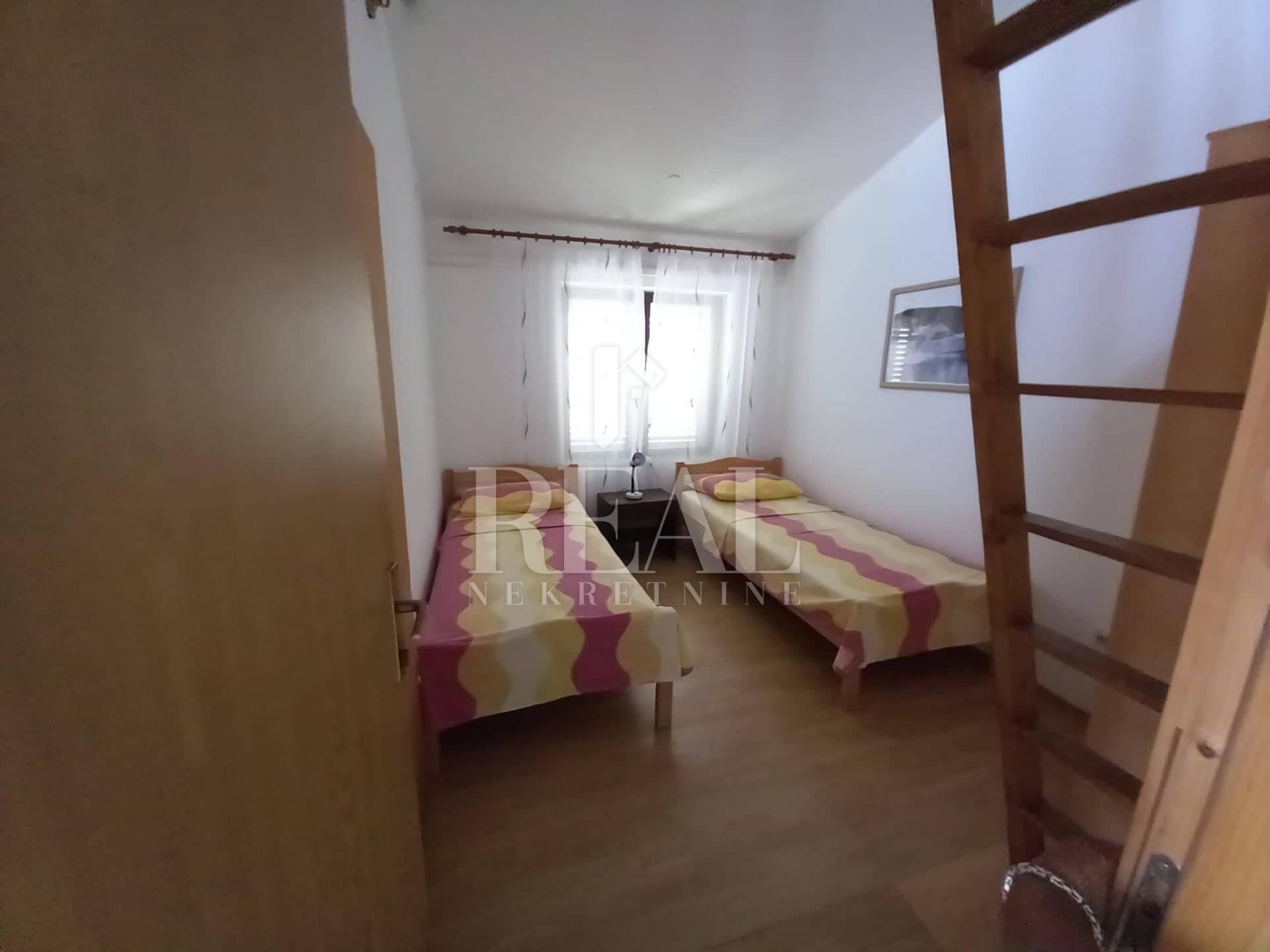 4 rooms, Apartment, 90m²