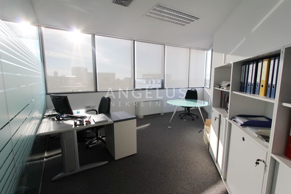 180m², Office, 1 Floor