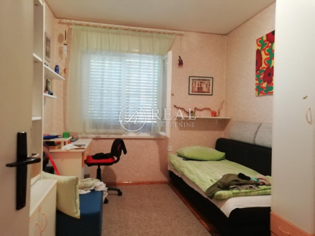 3 rooms, Apartment, 110m², 1 Floor