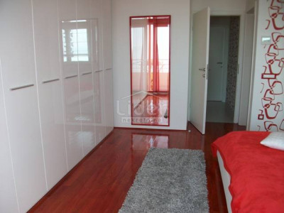 3 rooms, Apartment, 105m², 1 Floor