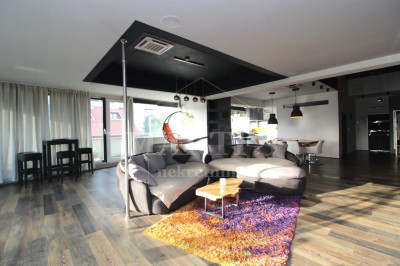 4 rooms, Apartment, 188m², 1 Floor