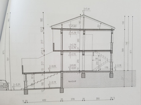 House, 115m², Plot 0m²