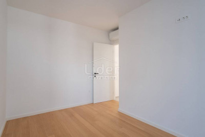 4 rooms, Apartment, 95m², 1 Floor