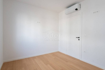 4 rooms, Apartment, 95m², 1 Floor