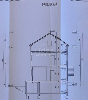 House, 206m², Plot 0m²