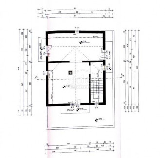 House, 748m², Plot 145m²