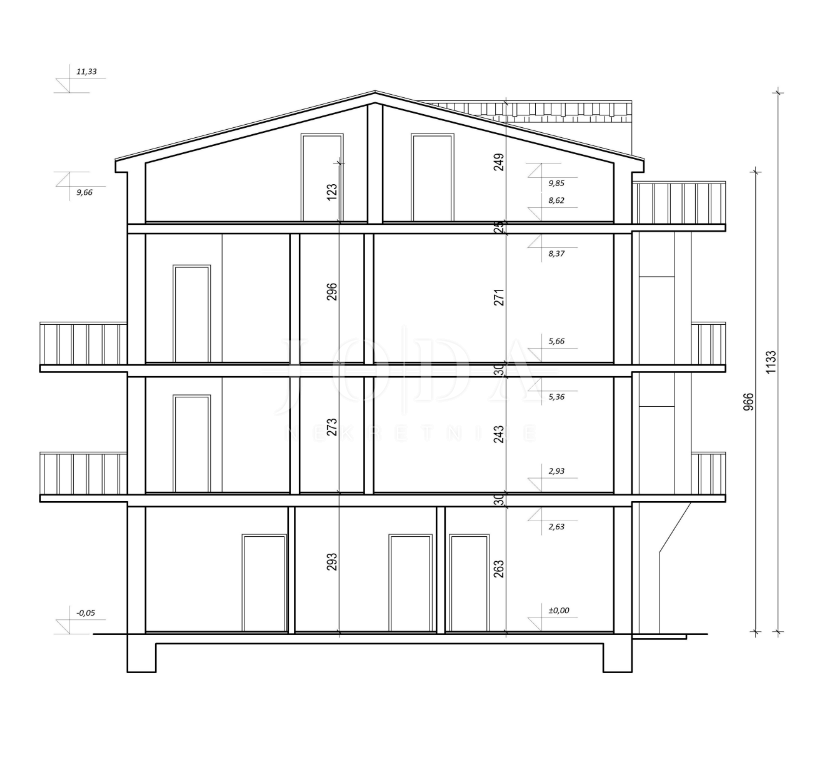 House, 450m², Plot 330m²