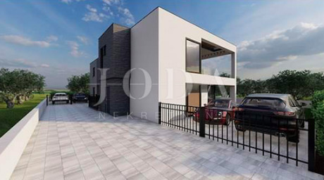 House, 120m², Plot 200m²