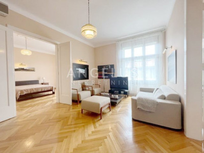 3 rooms, Apartment, 130m², 3 Floor