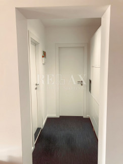 4 rooms, Apartment, 103m², 4 Floor