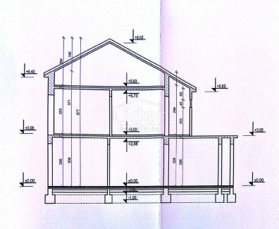 House, 130m², Plot 425m²