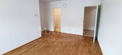 3 rooms, Apartment, 76m², 4 Floor