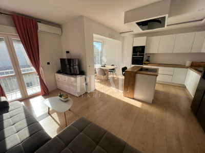 4 rooms, Apartment, 124m²