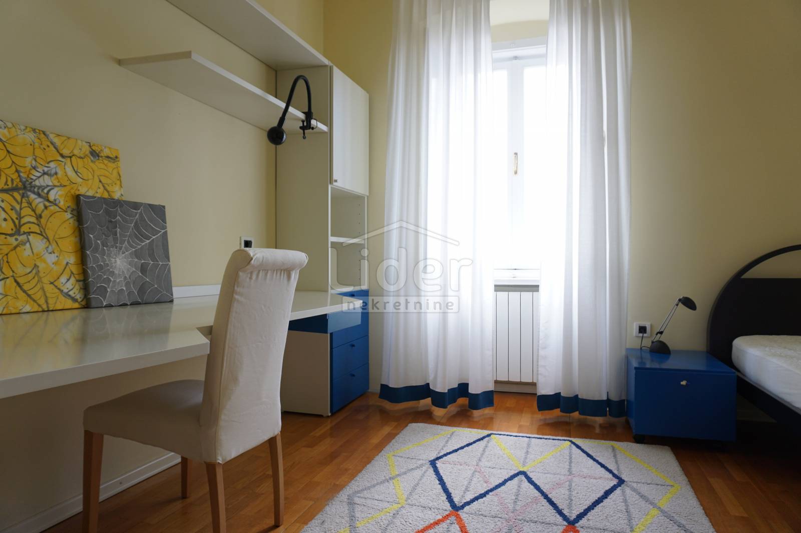 3 rooms, Apartment, 100m², 1 Floor