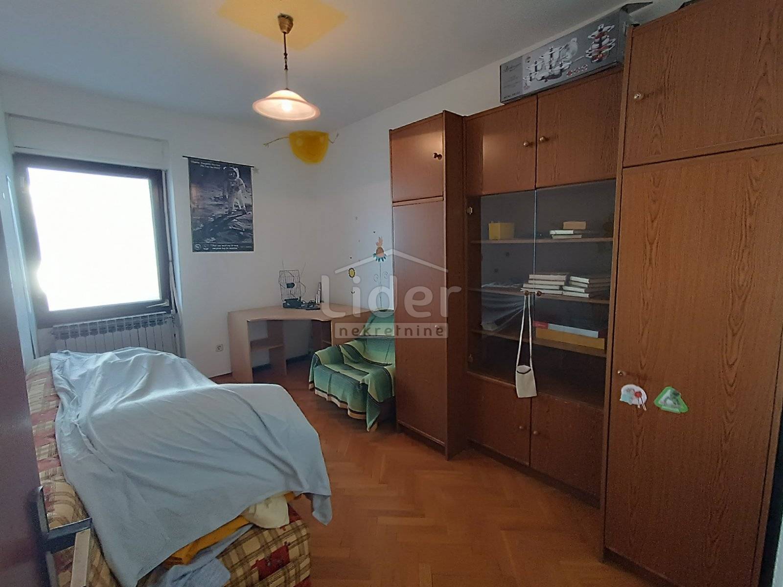 5 rooms, Apartment, 208m²