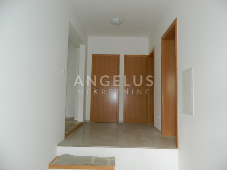 5 rooms, Apartment, 113m², 1 Floor
