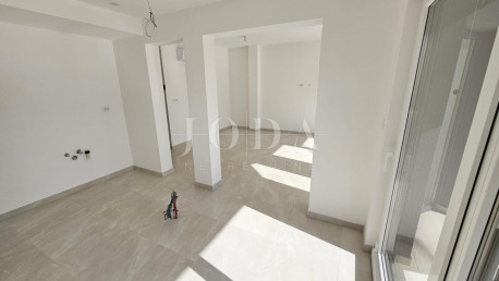 3 rooms, Apartment, 72m², 1 Floor