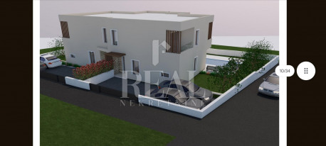 House, 150m², Plot 120m²