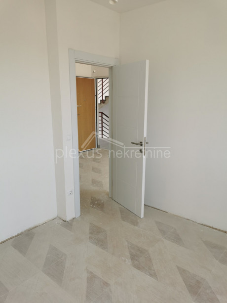 2-locale, Appartamento, 95m², 1 Piano