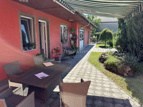 House, 190m², Plot 495m²