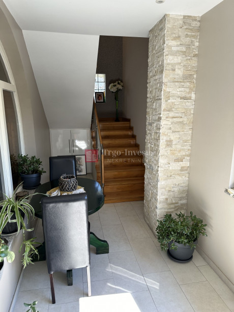 House, 190m², Plot 495m²