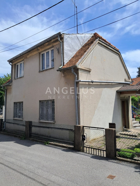 House, 90m², Plot 230m²