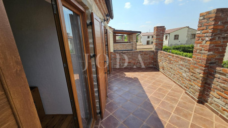 House, 148m², Plot 425m²