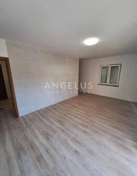 3-locale, Appartamento, 65m², 1 Piano