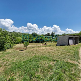 702m², Plot