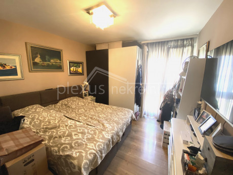 2-locale, Appartamento, 83m², 13 Piano