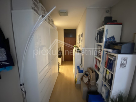 2-Zi., Wohnung, 83m², 13 Etage