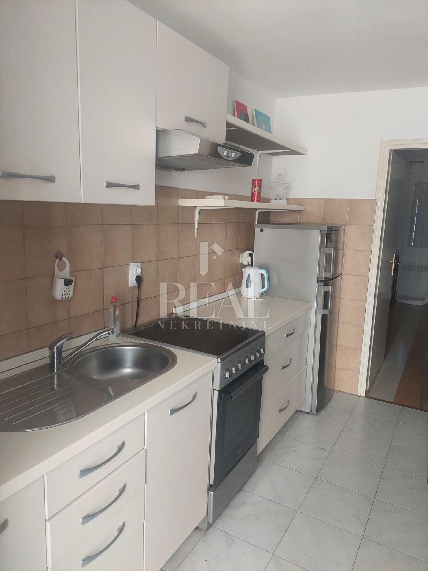 3-к, Квартира, 60м², 3 Этаж