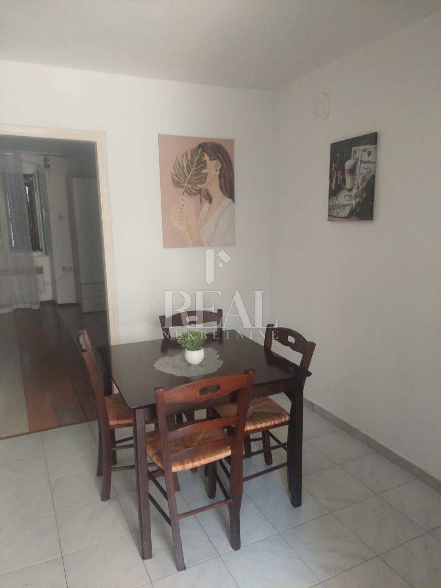 3-locale, Appartamento, 60m², 3 Piano