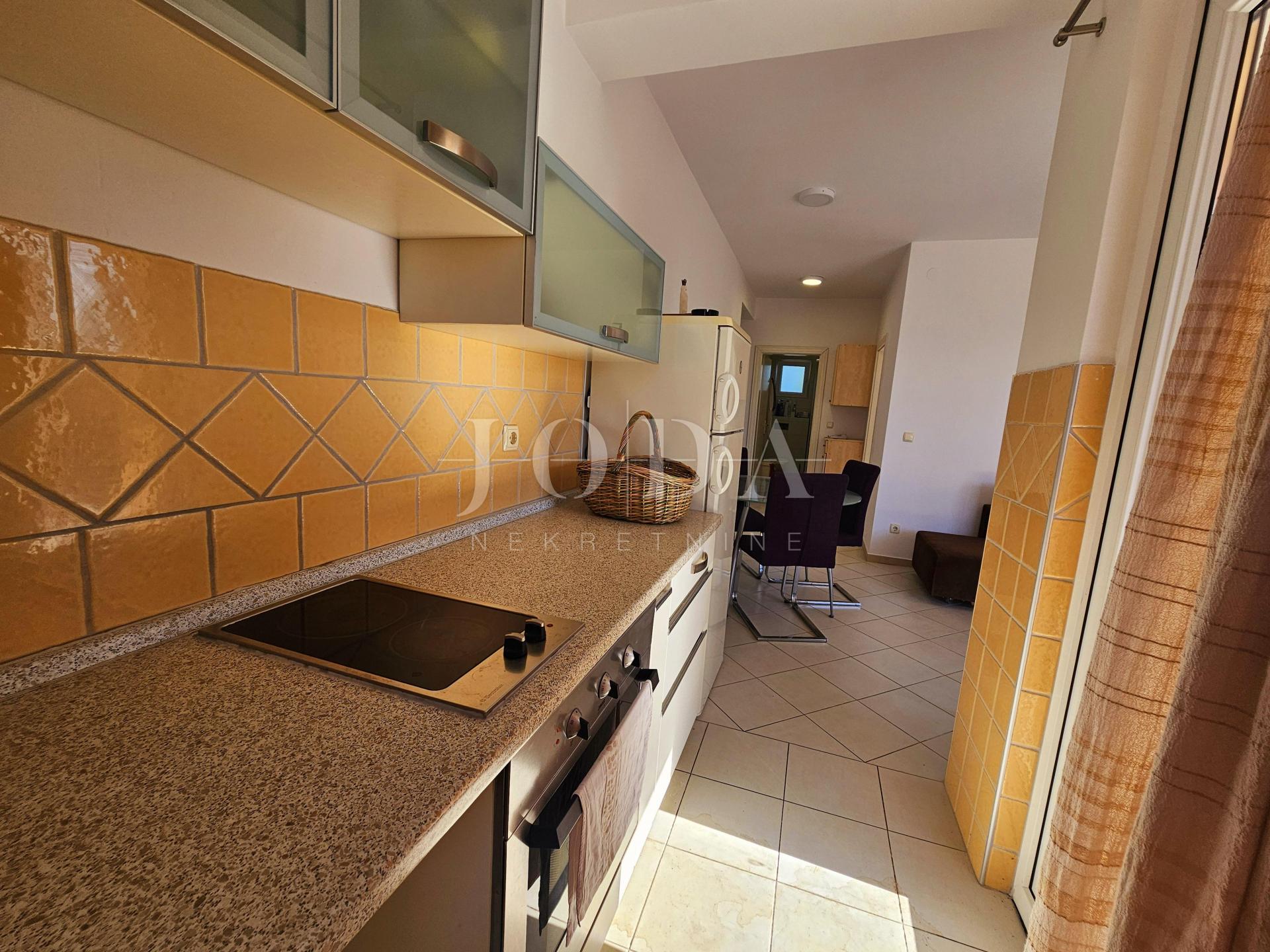 3-locale, Appartamento, 56m², 1 Piano