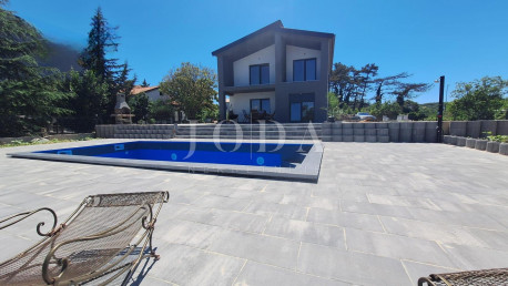 House, 138m², Plot 780m²