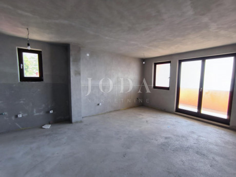 3-locale, Appartamento, 90m², 1 Piano