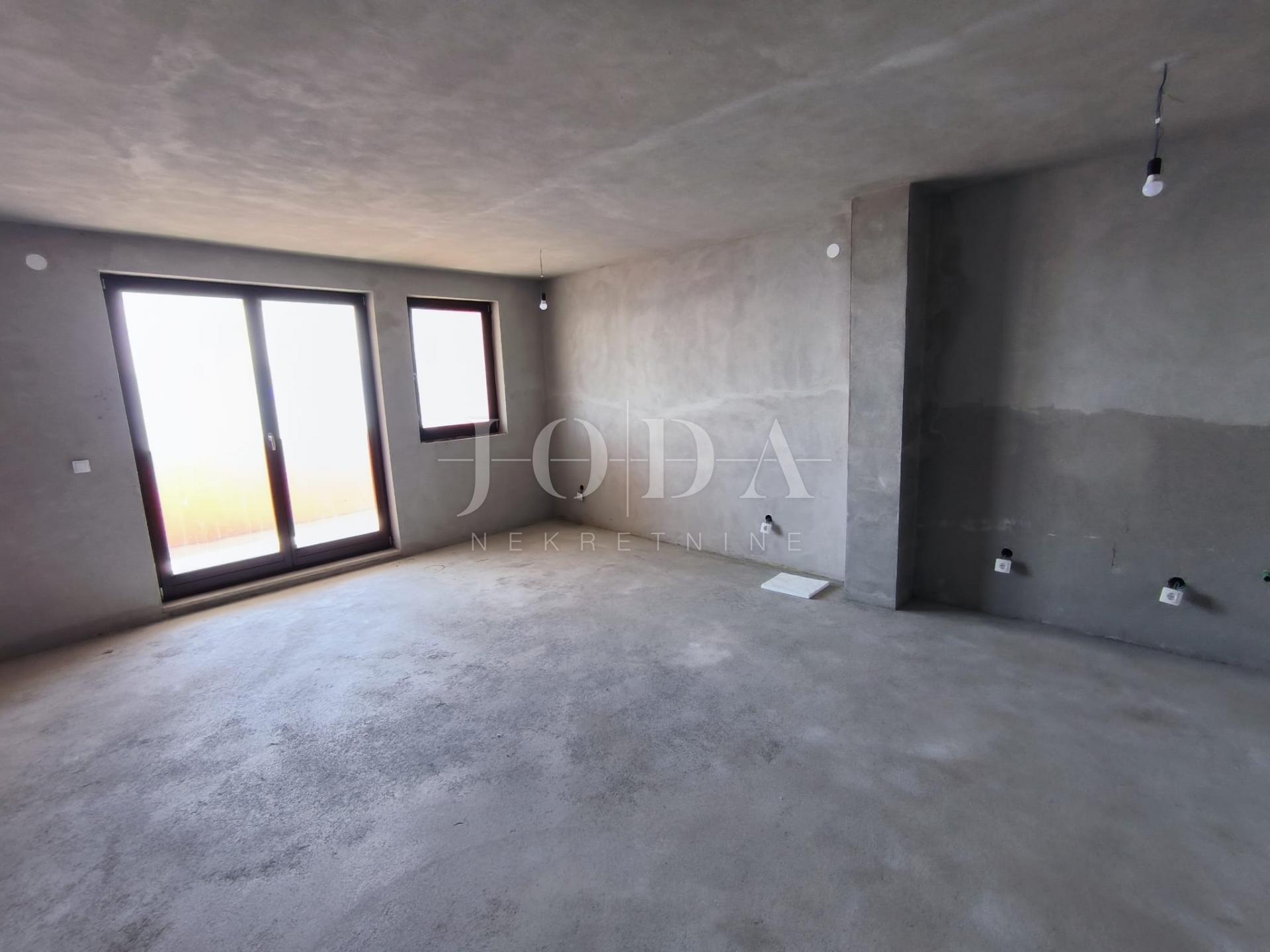 3-locale, Appartamento, 90m², 2 Piano