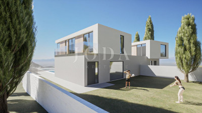 House, 189m², Plot 471m²