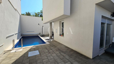 3-locale, Appartamento, 76m², 1 Piano