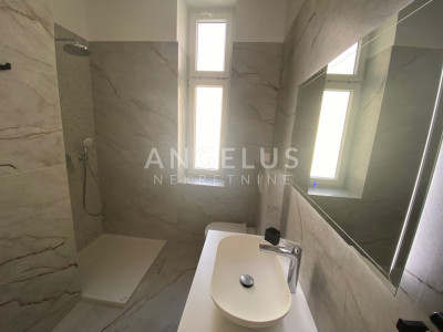 3-locale, Appartamento, 106m², 4 Piano