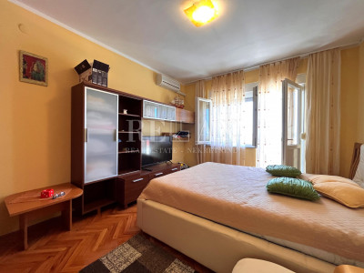 5 rooms, Apartment, 105m², 1 Floor