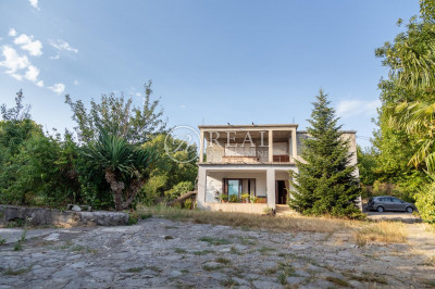 Casa, 320m², Terreno 1274m²