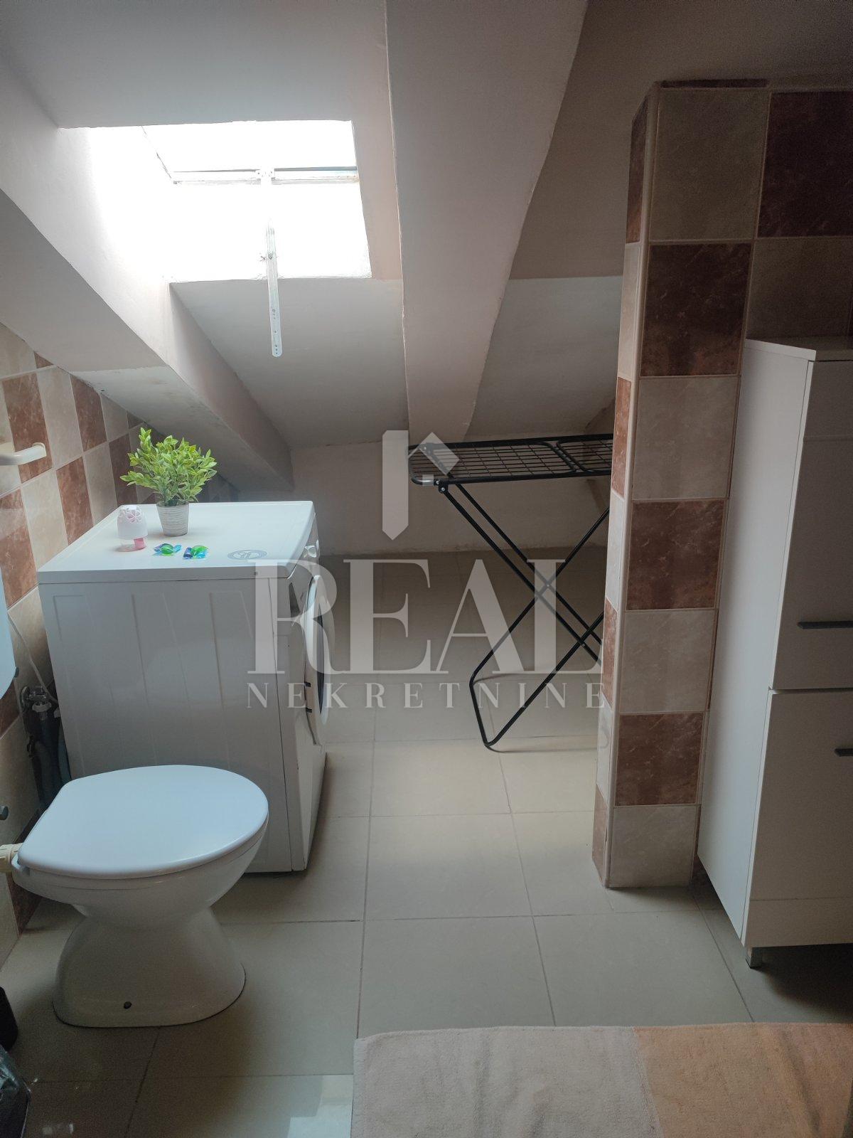 3-locale, Appartamento, 66m², 4 Piano