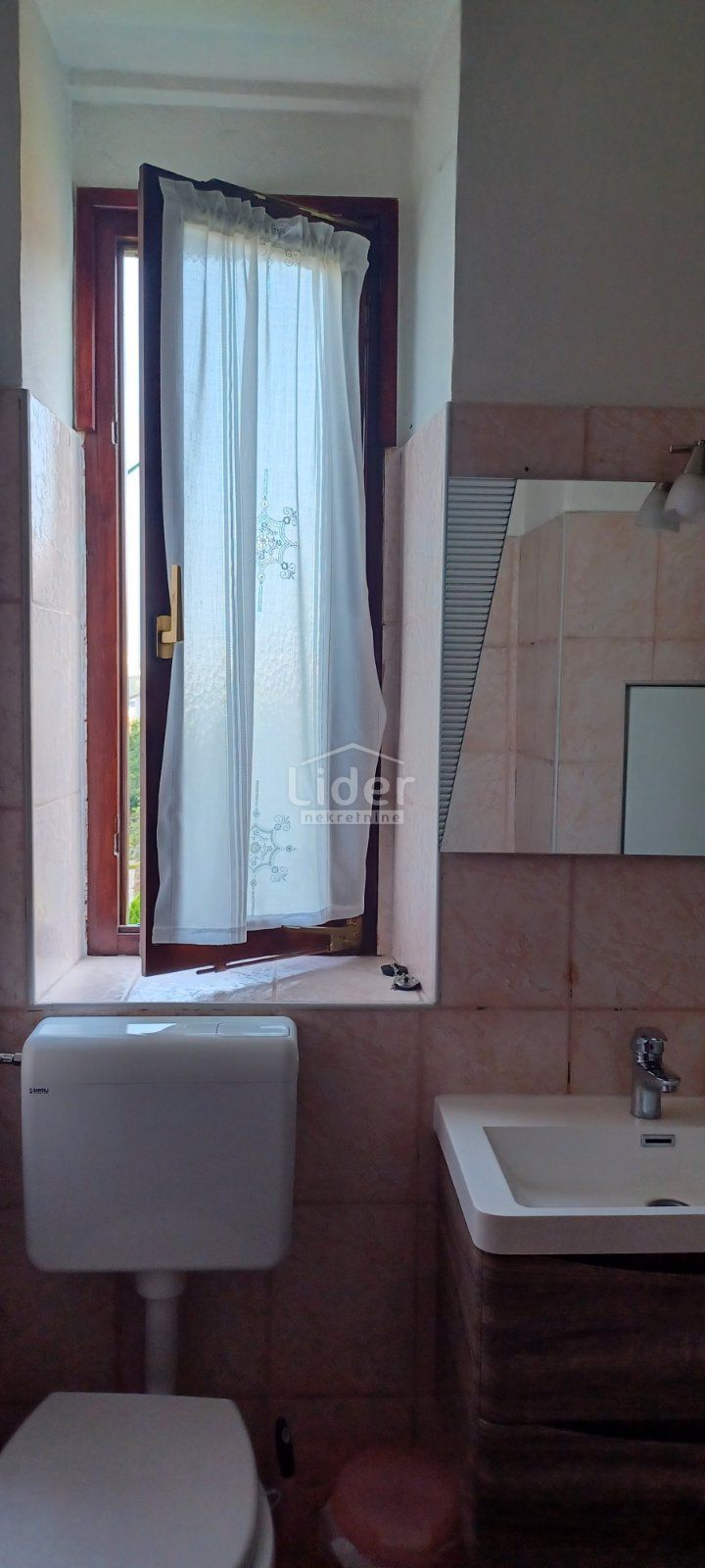 2-locale, Appartamento, 64m², 1 Piano