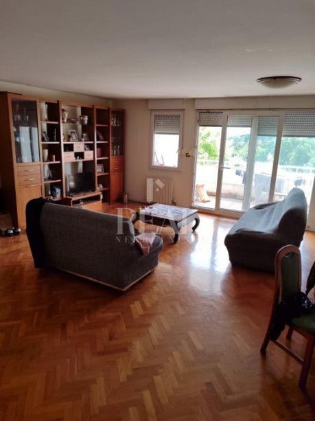 4 rooms, Apartment, 102m²