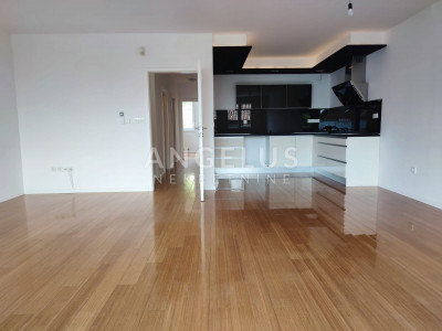 3-locale, Appartamento, 106m², 1 Piano