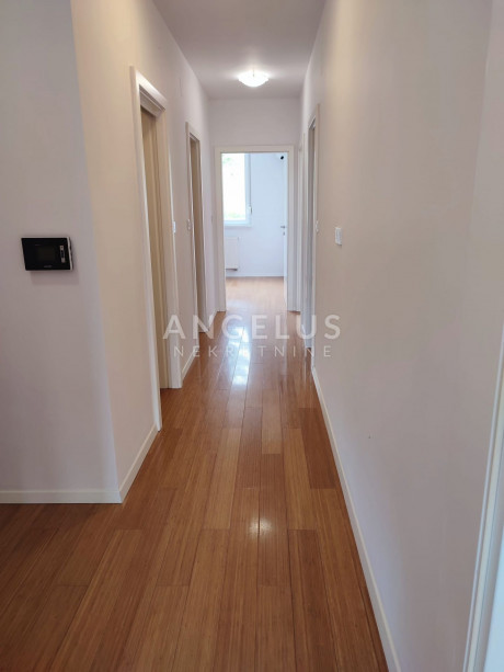 3-Zi., Wohnung, 106m², 1 Etage