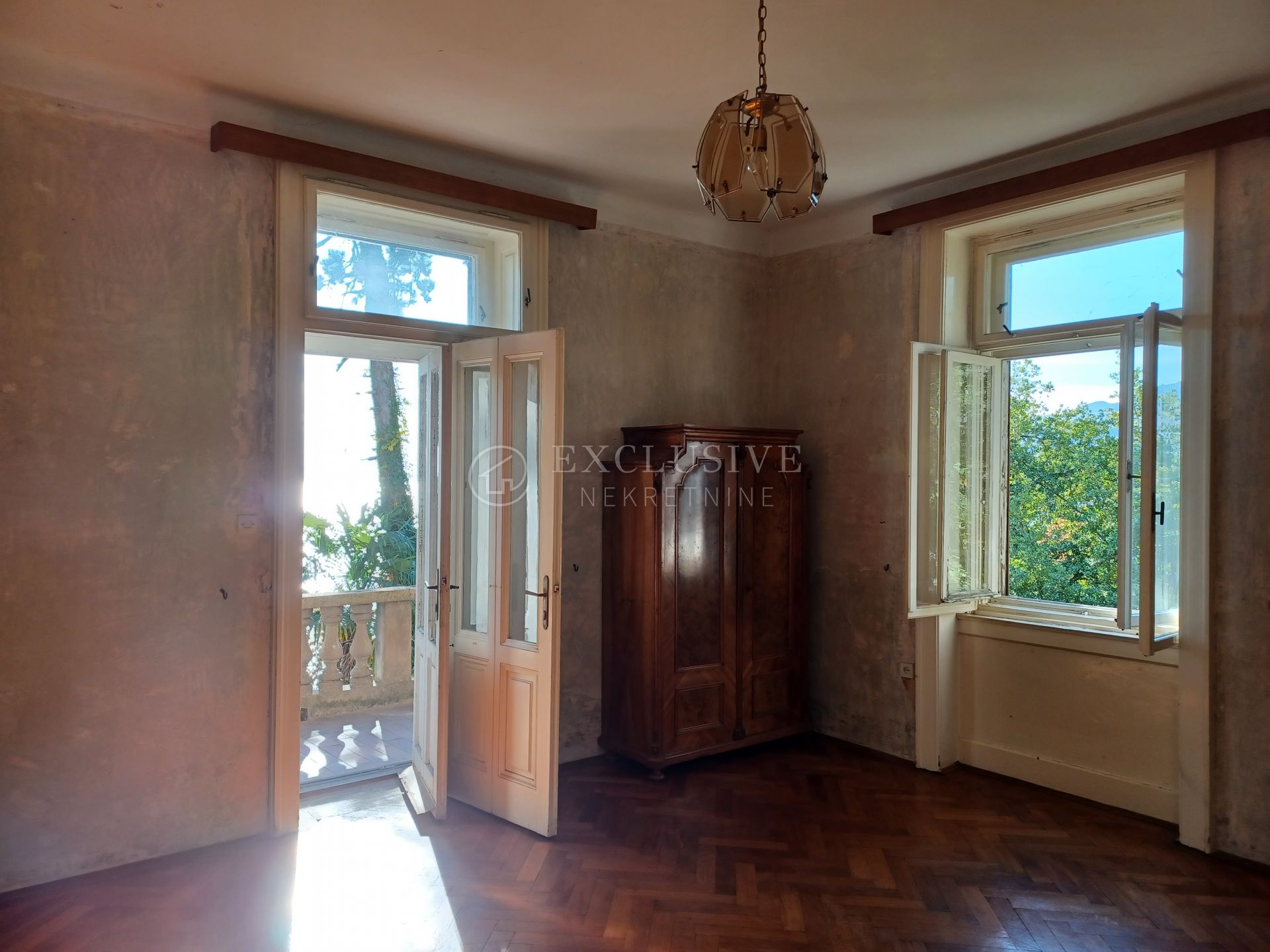 6 rooms, Apartment, 300m², 1 Floor