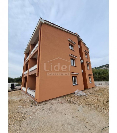 3-locale, Appartamento, 77m², 2 Piano