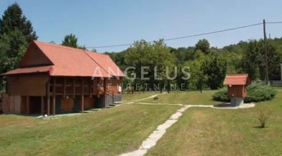 House, 620m², Plot 37400m²